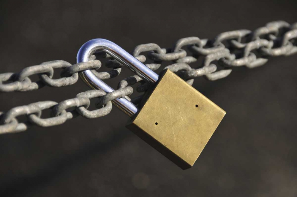 Oregon, Portland Close-up of padlock on chain